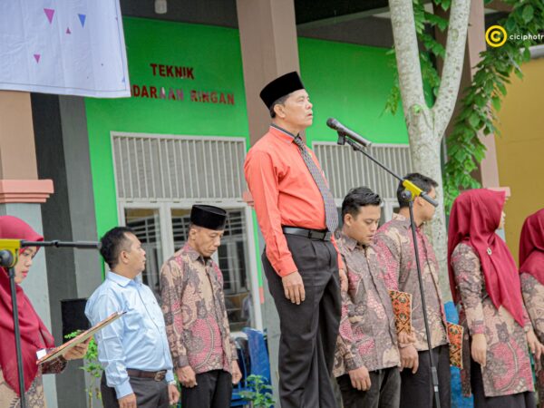 Upacara Bendera dan Re-Akreditasi: Hari Guru Nasional di SMK Swasta Satrya Budi 1 Perdagangan Tahun 2023