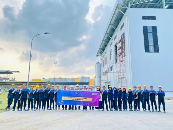 Kunjungan Industri SMK Swasta Satrya Budi 1 Perdagangan ke PT. Industri Nabati Lestari Sei Mangkei