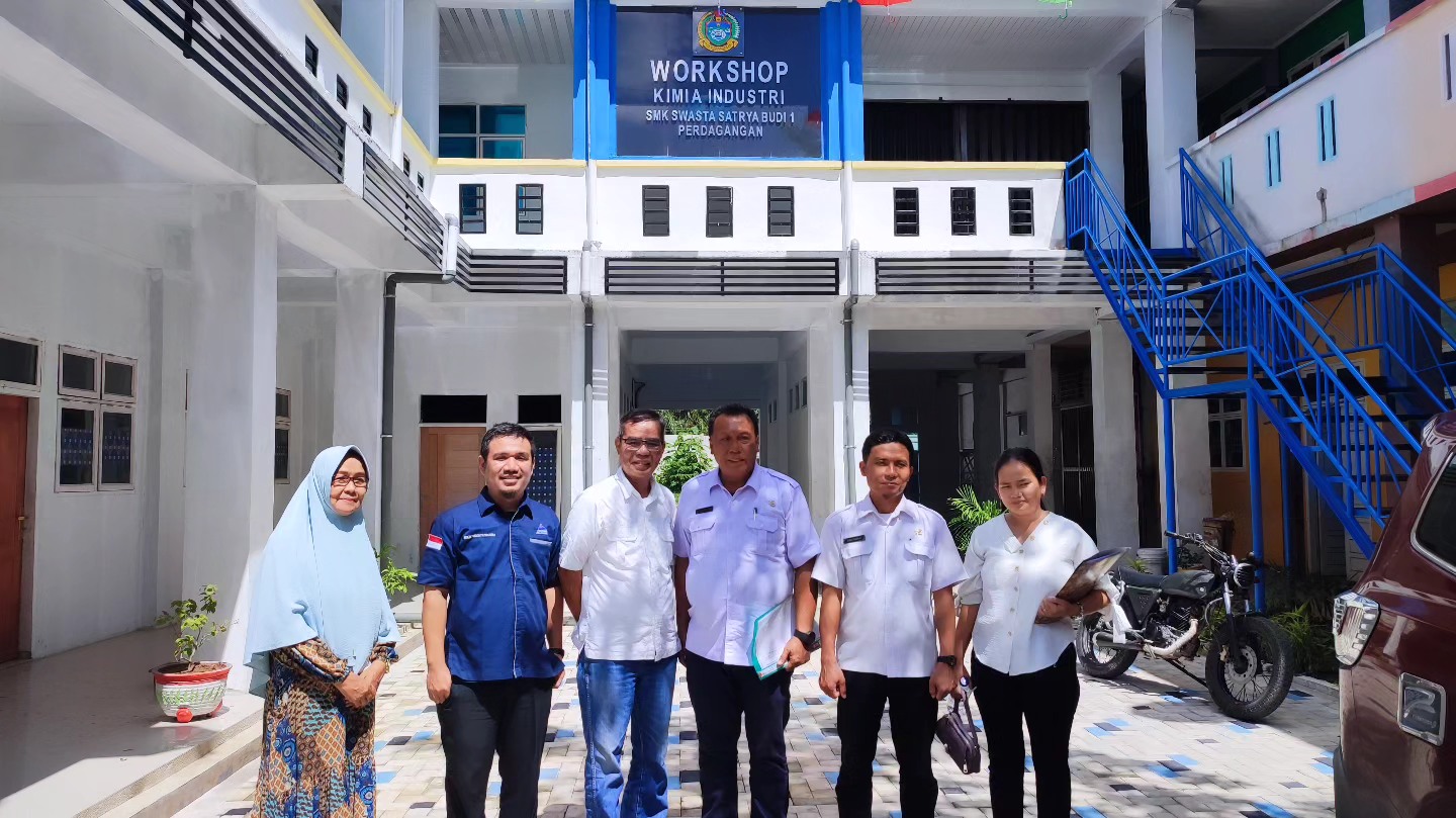 Temu Ramah Bapak Wilson Aritonang dan Tim dari Balai Latihan Kerja (BLK) Siantar ke SMK Swasta Satrya Budi 1 Perdagangan Temu Ramah Bapak Wilson Aritonang dan Tim dari Balai Latihan Kerja (BLK) Siantar ke SMK Swasta Satrya Budi 1 Perdagangan