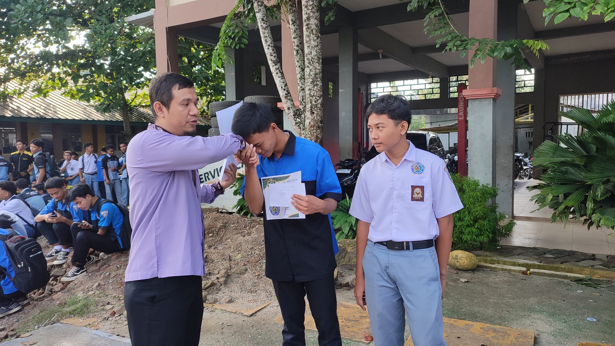 Pengumuman Pemenang dan Pembagian Hadiah dalam Perlombaan Maulid Nabi Muhammad SAW 1446 H di SMK Swasta Satrya Budi 1 Perdagangan Pengumuman Pemenang dan Pembagian Hadiah dalam Perlombaan Maulid Nabi Muhammad SAW 1446 H di SMK Swasta Satrya Budi 1 Perdagangan