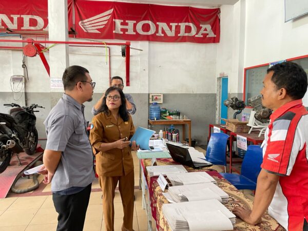 Monitoring UKK oleh Pengawas Sekolah di SMK Satrya Budi 1 Perdagangan Monitoring UKK oleh Pengawas Sekolah di SMK Satrya Budi 1 Perdagangan