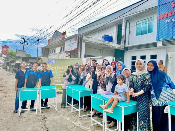 Satrya Budi 1 Perdagangan Berbagi Takjil Gratis di Bulan Ramadhan Satrya Budi 1 Perdagangan Berbagi Takjil Gratis di Bulan Ramadhan