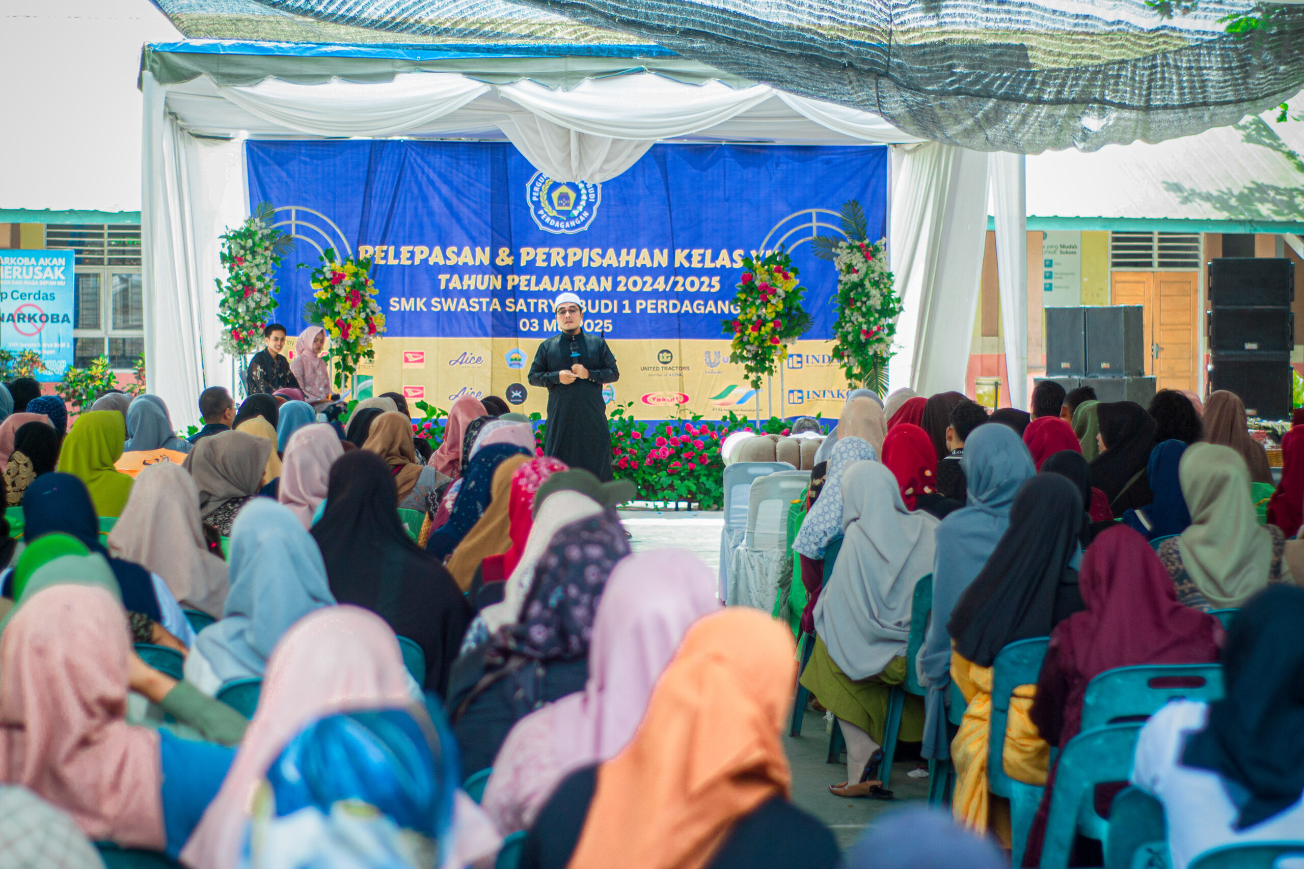 Haru dan Meriah Warnai Acara Perpisahan Siswa Kelas XII SMK Swasta Satrya Budi 1 Perdagangan Tahun Ajaran 2024/2025 Haru dan Meriah Warnai Acara Perpisahan Siswa Kelas XII SMK Swasta Satrya Budi 1 Perdagangan Tahun Ajaran 2024/2025