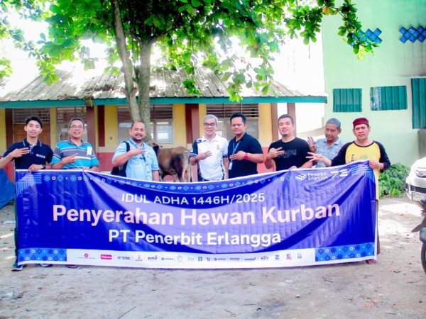 SMK Satrya Budi 1 Laksanakan Penyembelihan Hewan Qurban Idul Adha 1446 H SMK Satrya Budi 1 Laksanakan Penyembelihan Hewan Qurban Idul Adha 1446 H