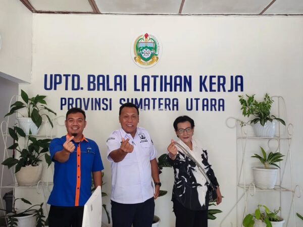 SMK Satrya Budi Perdagangan Jalin Kerja Sama dengan BLK Pematang Siantar