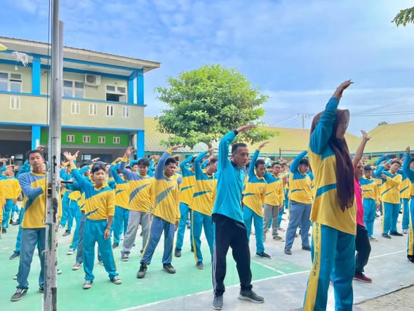 Rutin Setiap Jumat Pagi, SMK Satrya Budi 1 Perdagangan Gelar Senam Anak Indonesia Hebat